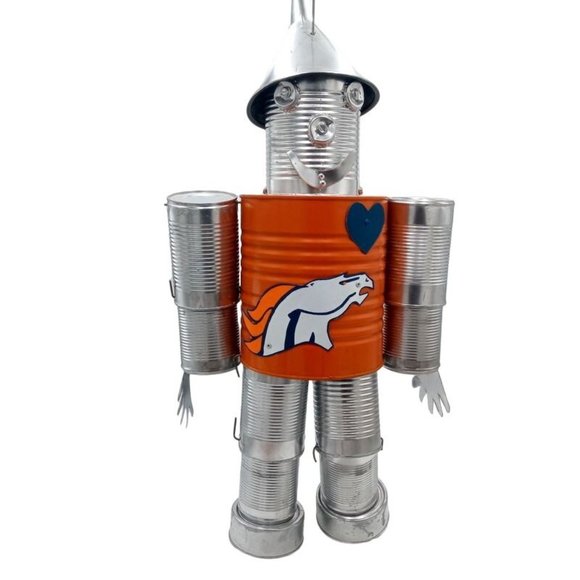 Orange Folk Art Tin Man Sculpture Bronco Horse Wizard Of Oz Reclaimed Recycled R - Picture 14 of 16